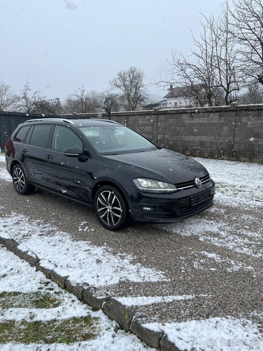 Volkswagen Golf Variant 1,4TSI Highline. Xenón, Ťažné .