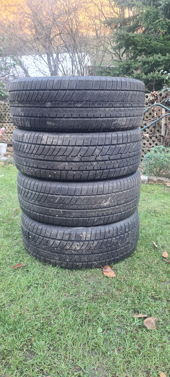 Predám zimné pneumatiky 225/55 R 18