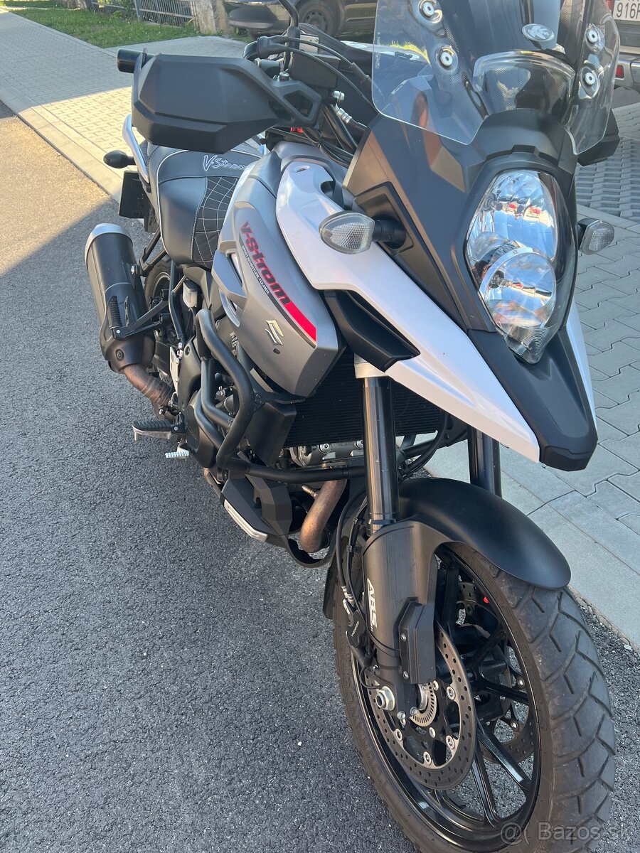 Suzuki Dl 1000 V strom r.v 2018 TOP stav