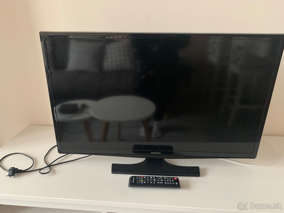 SAMSUNG UE32J4100