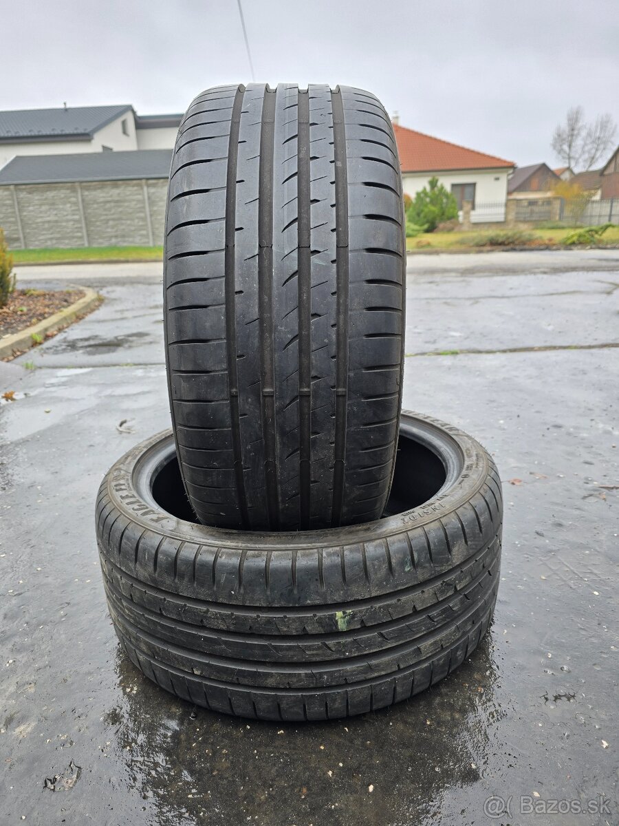 2ks Zánovné letné pneumatiky 255/35 r19 dot2020 runflat