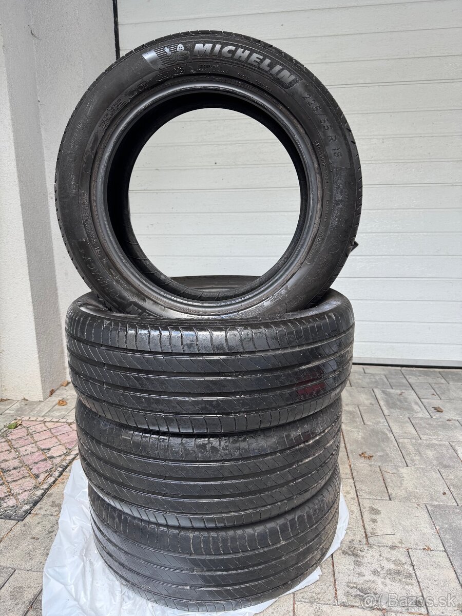 Michelin Primacy 4 225/55 R18 102V XL z 2022