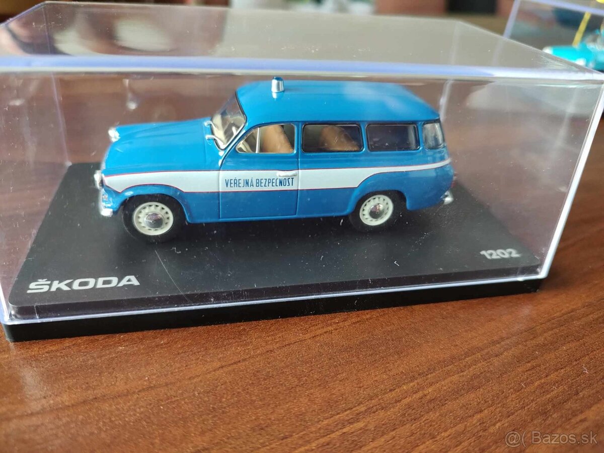 Skoda 1202 1:43 rozne edicie Sanitka VB Maso