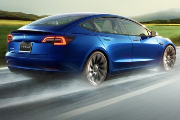 Kupim Tesla Model 3 long range MY 2021