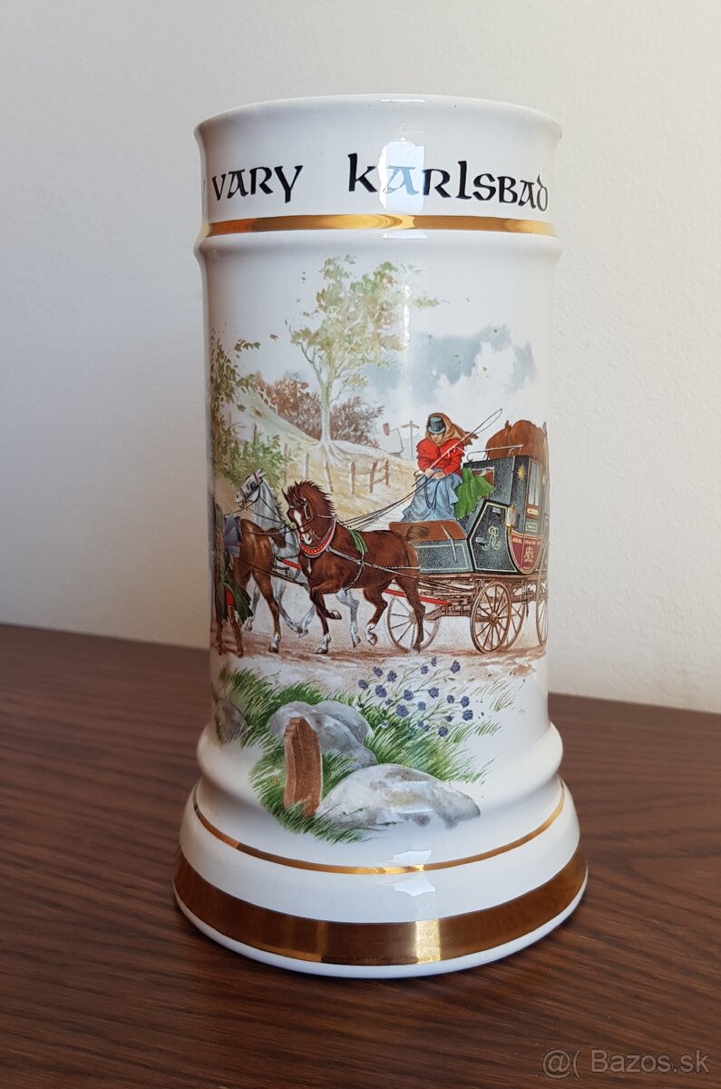 Porcelánový pohár na pivo