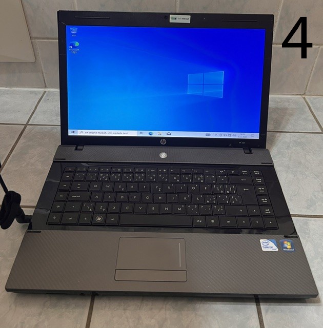 HP 620 - Intel core duo - 3GB RAM - 500GB HDD + nabijacka