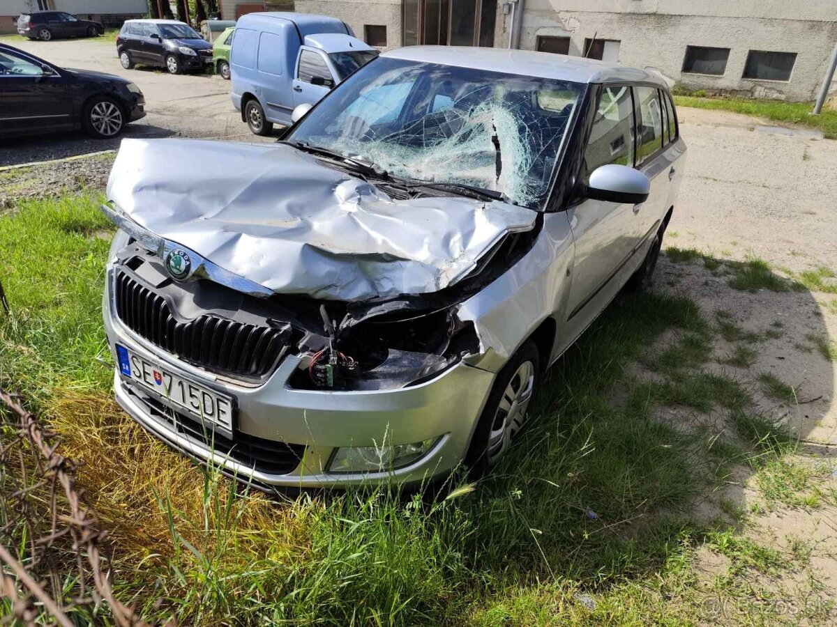 Škoda Fabia combi 1.6tdi 66kw r.v 2012