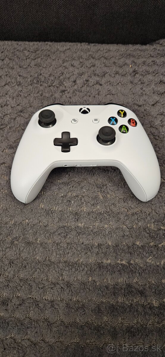 Xbox gamepad