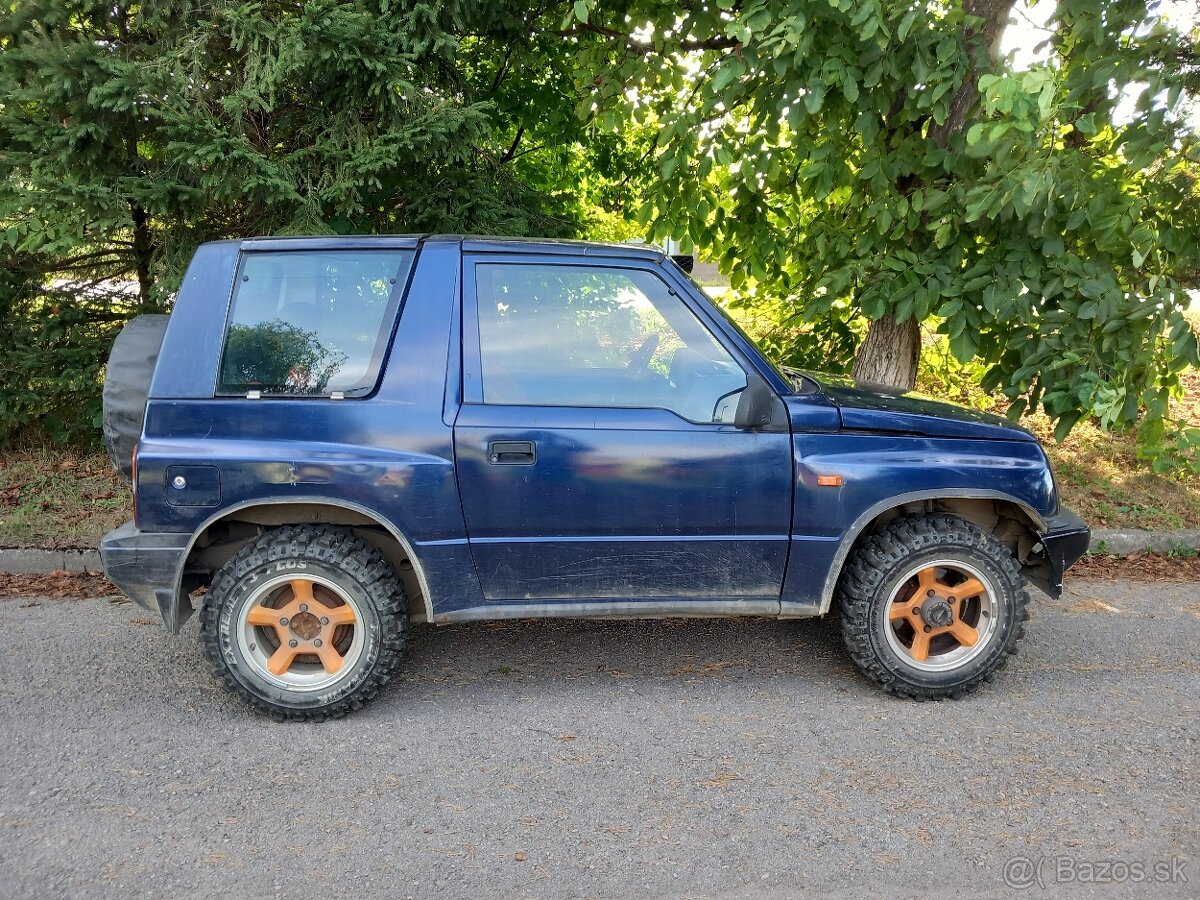 predám Suzuki Vitara kabriolet