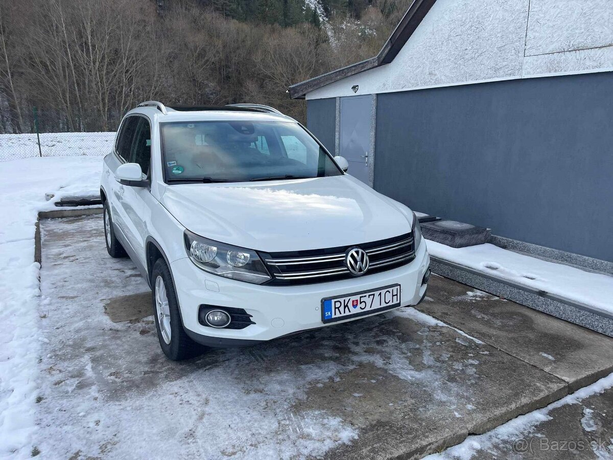 Volkswagen Tiguan 4x4, Panorama, NAVI, Ťažné, 110kw