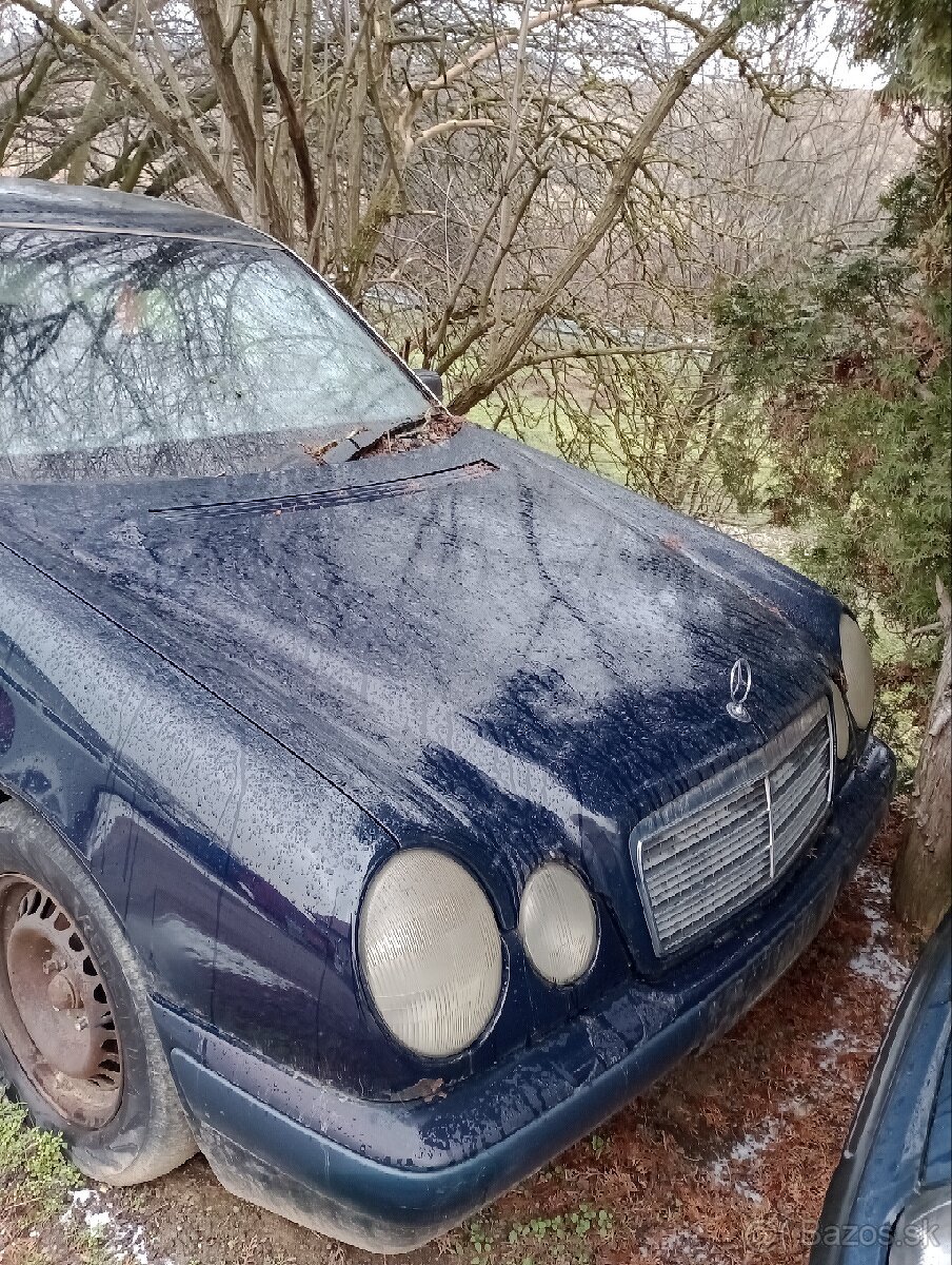 Mercedes 220 E diesel