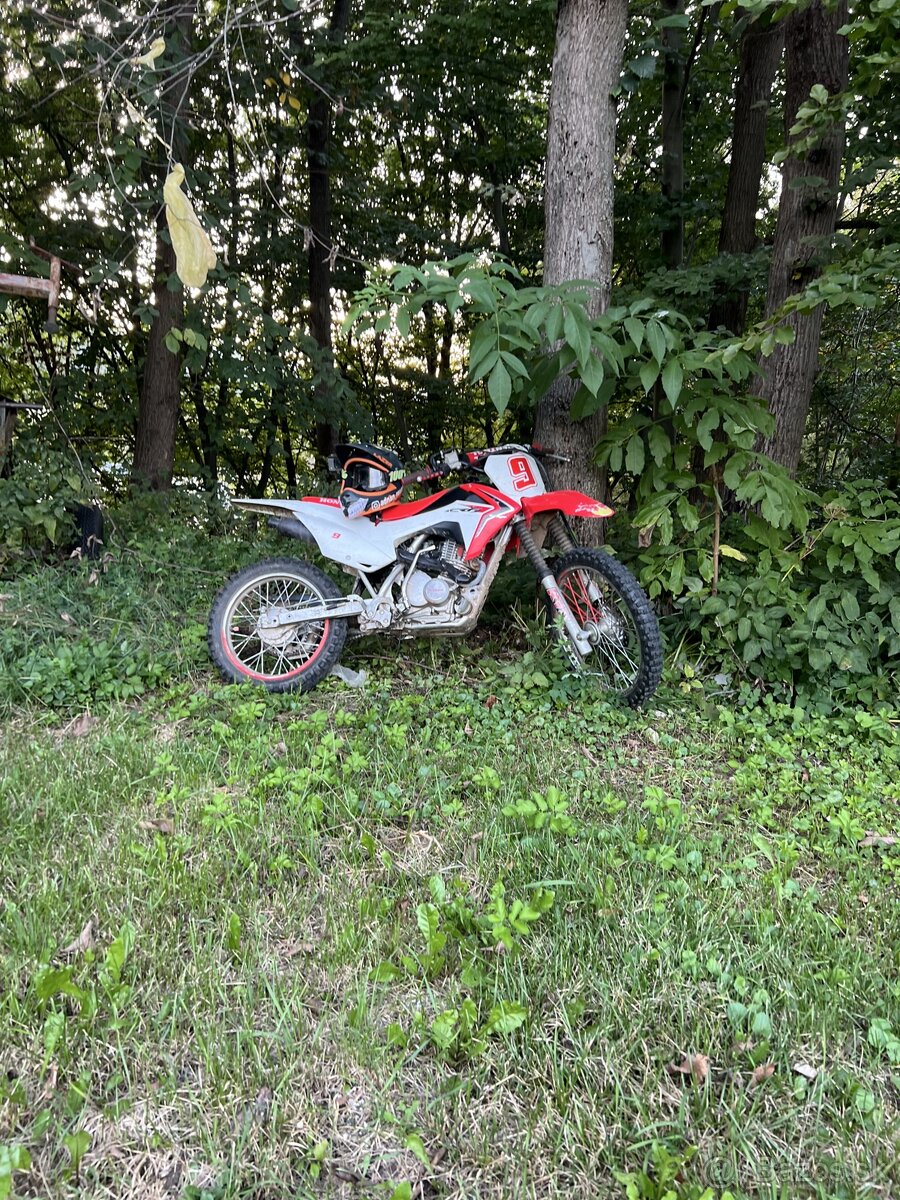 Honda crf 125