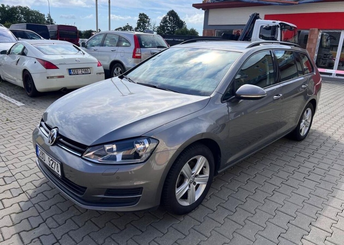 Volkswagen Golf 1.6TDI 81KW, DSG, COMFORT,NAVI nafta