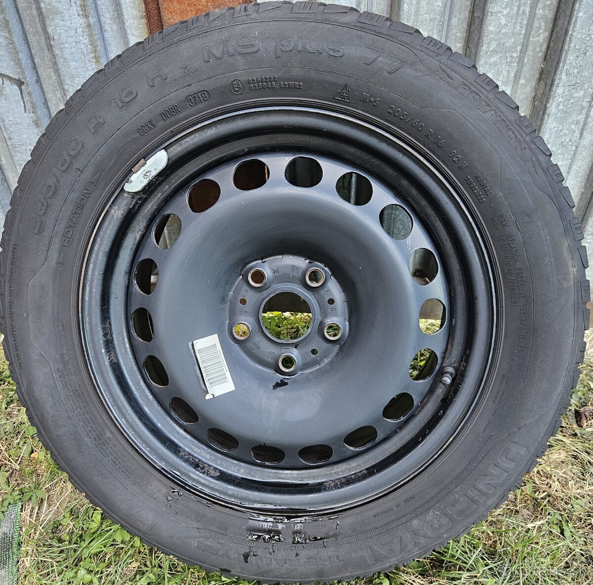 2 ks plech disky VW 5x112 r16 + zimné Uniroyal 205/60 r16