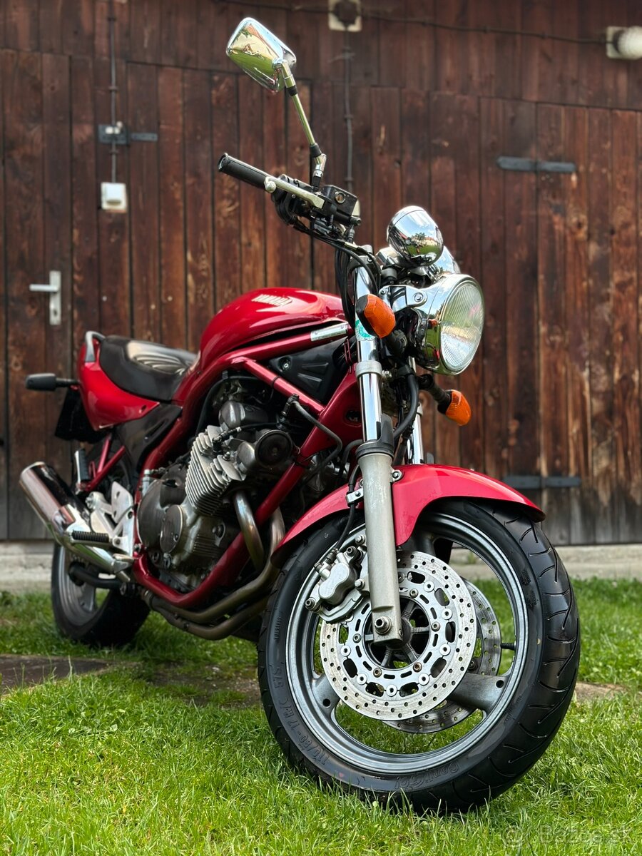 Yamaha XJ 600N