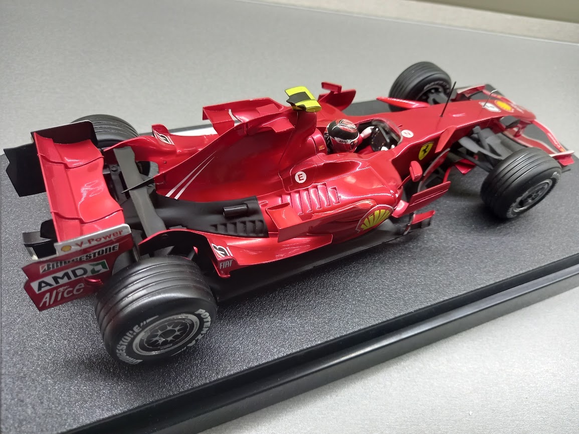 F1 FERRARI F2007 KIMI RAIKKONEN GP ČÍNA 2007 HOTWHEELS 1:18