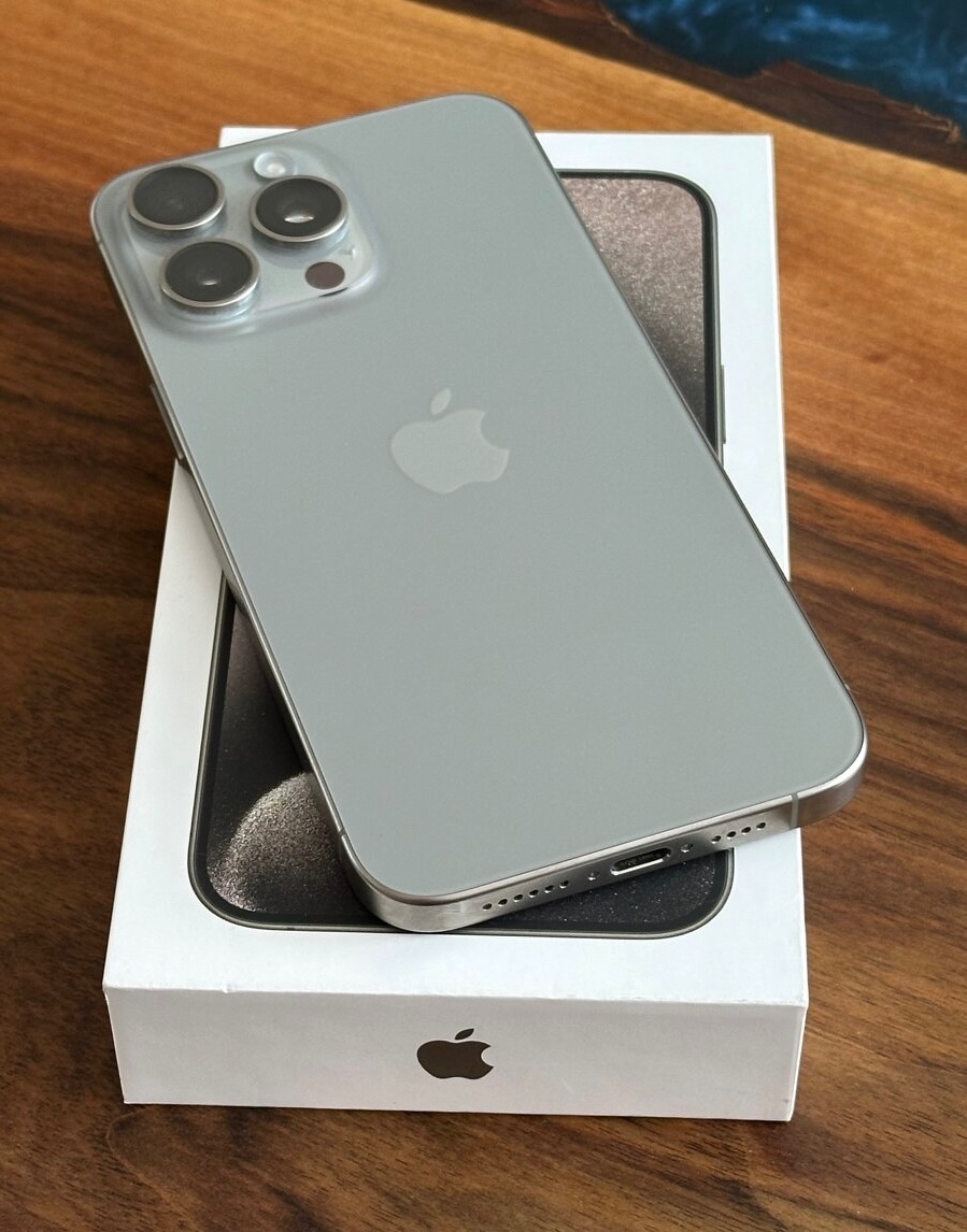 Iphone 15 pro Natural Titanium 256 Gb