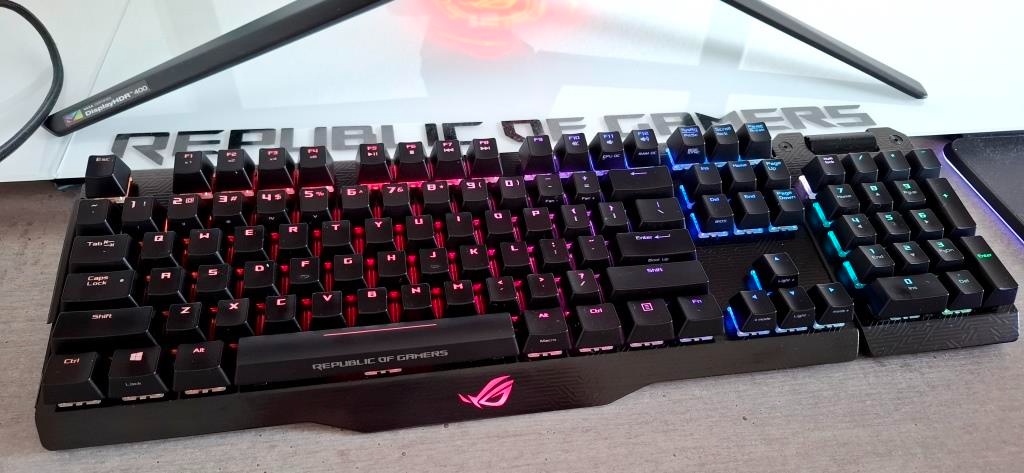 Asus ROG Claymore - MX Cherry tlačidlá