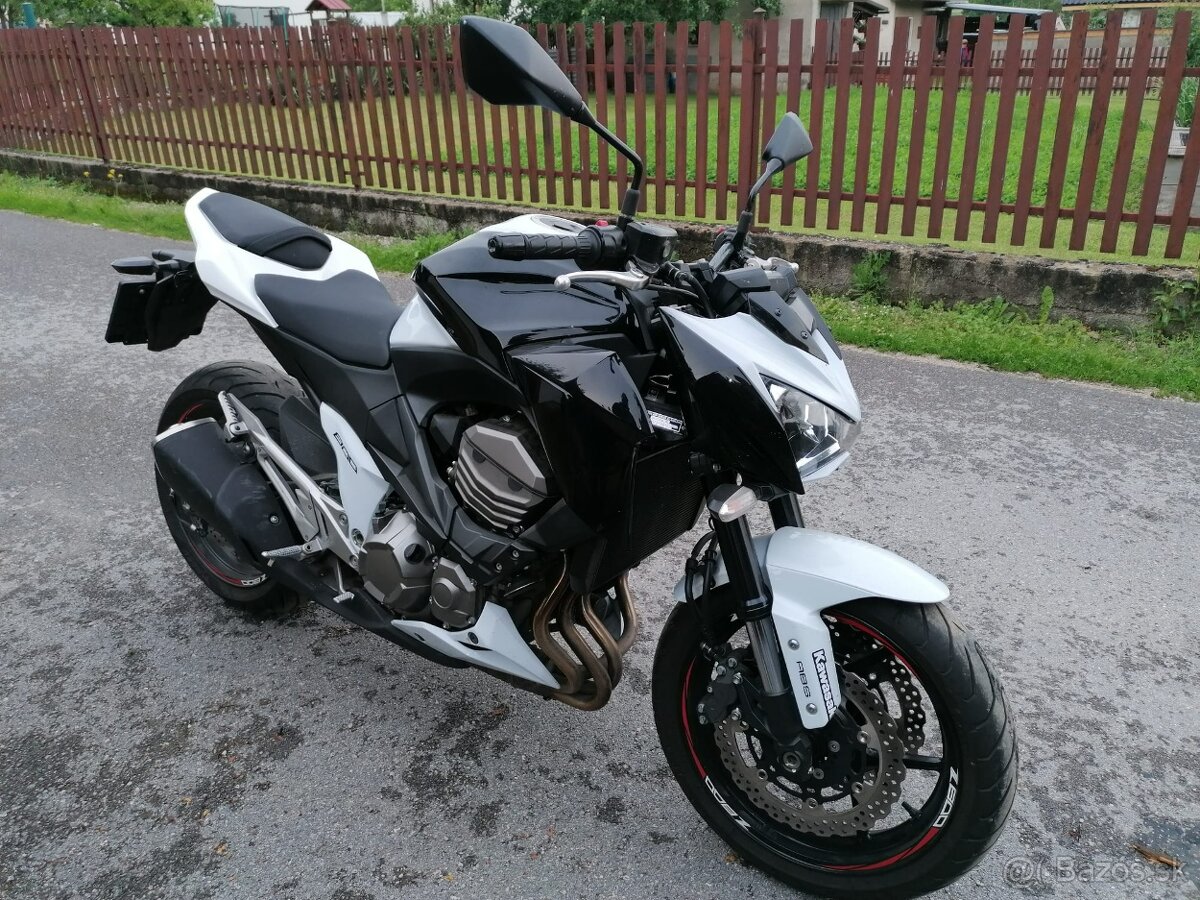 Kawasaki z800 ABS, nová STK