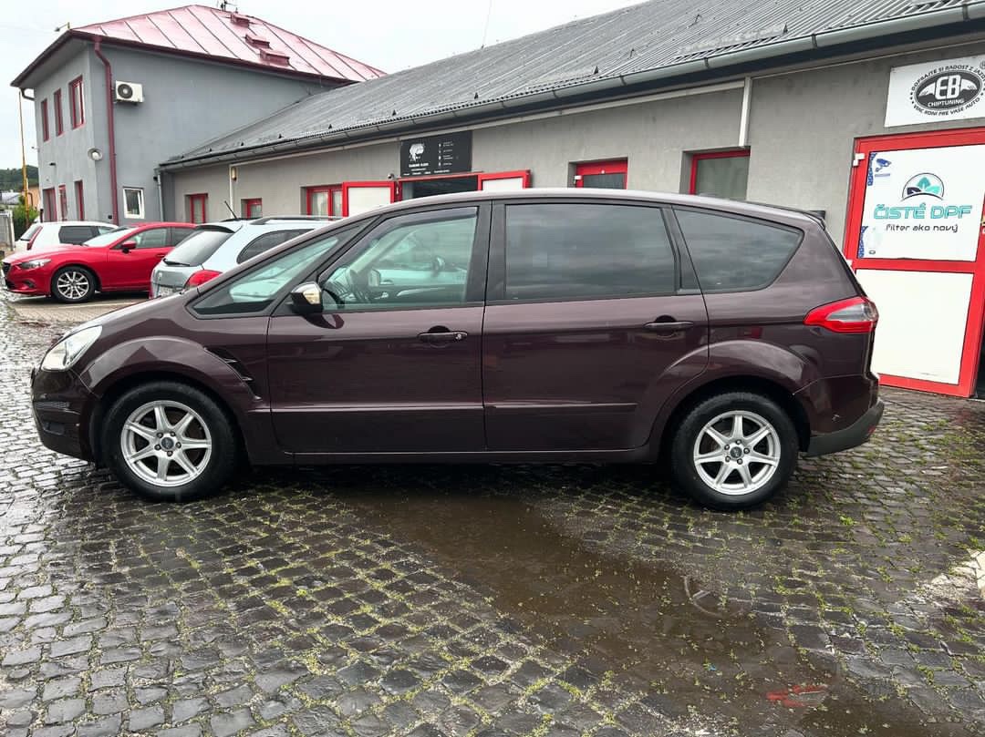 Ford S-Max