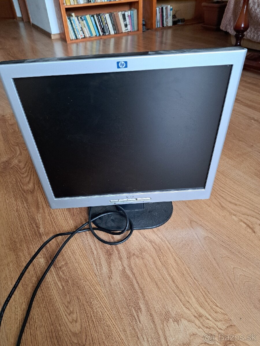 Monitor hp 1902