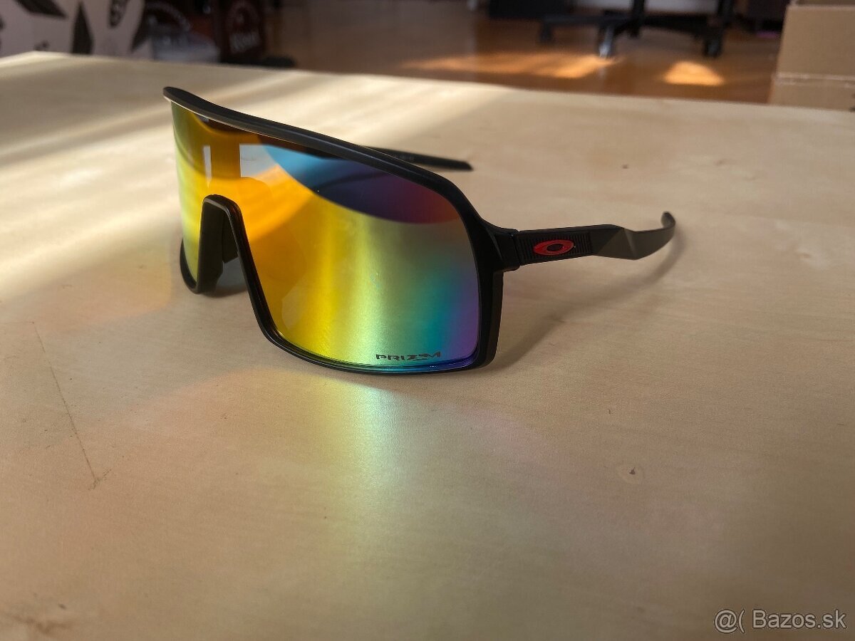 Nové luxusní okuliare Oakley Sutro s Prizm skly