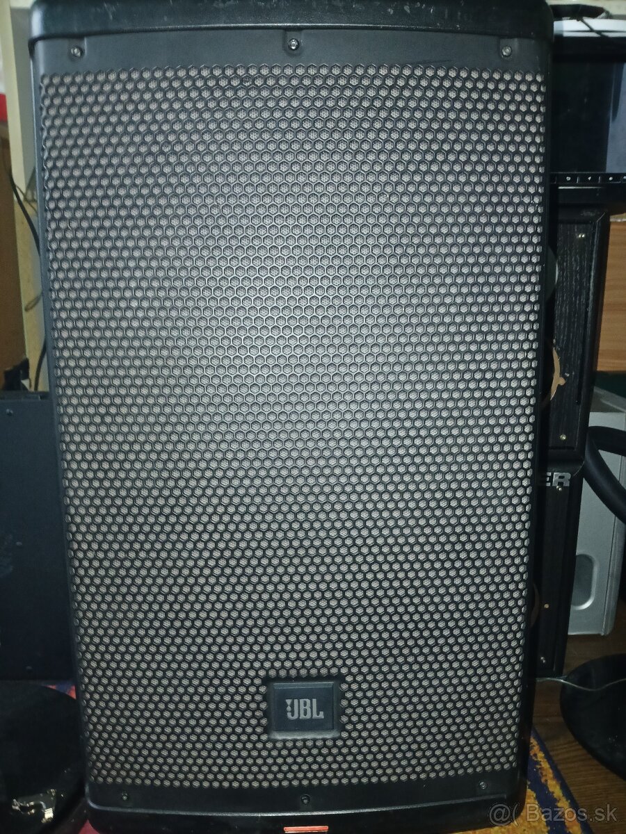 JbL EON 610