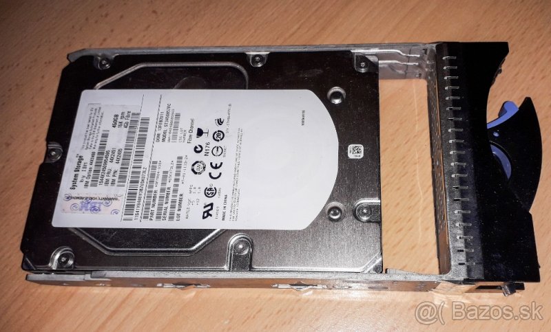 Predám 450GB serverový disk