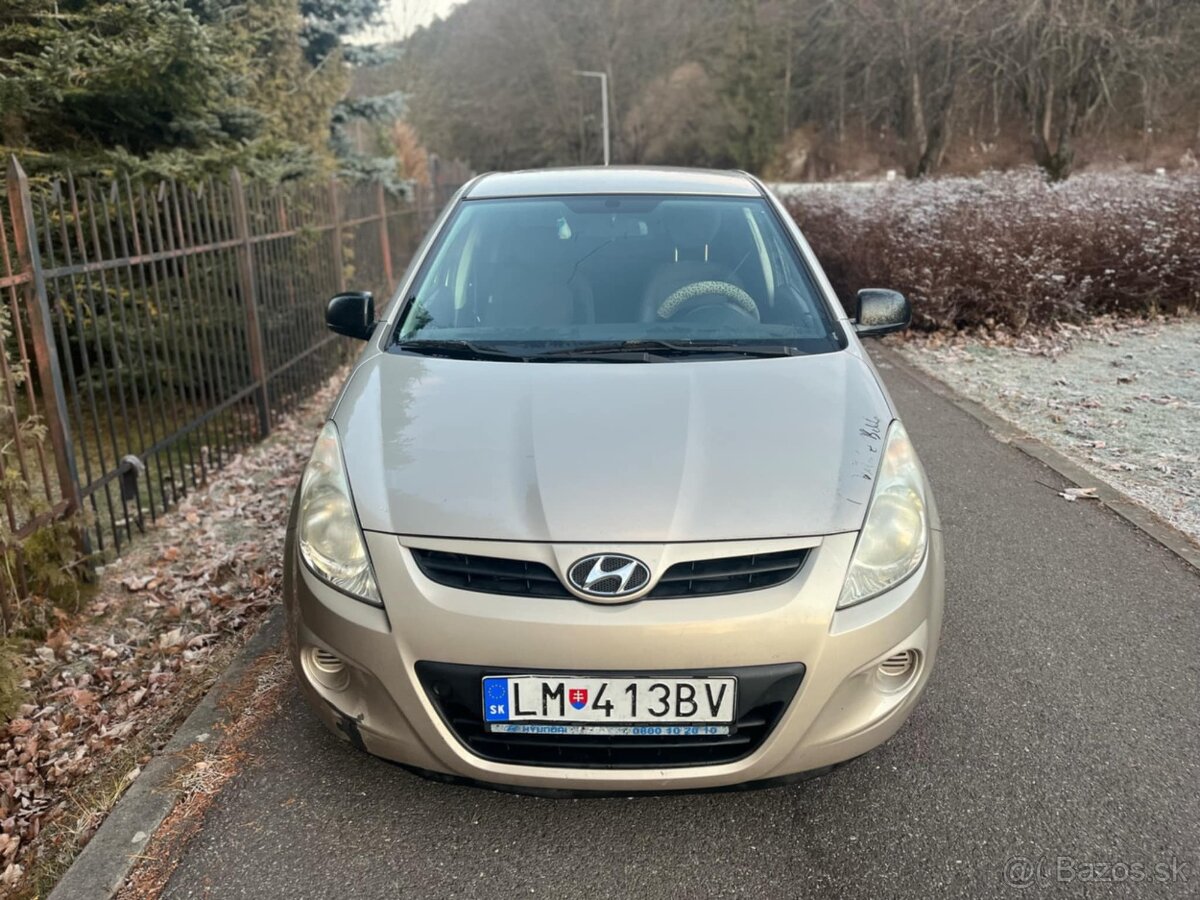 Hyundai i20 1 majitel 188.oookm