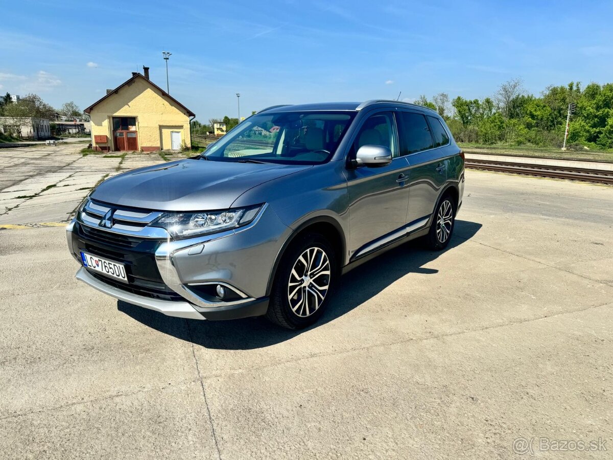 Mitsubishi Outlander 2.3 Di-D 4WD automat