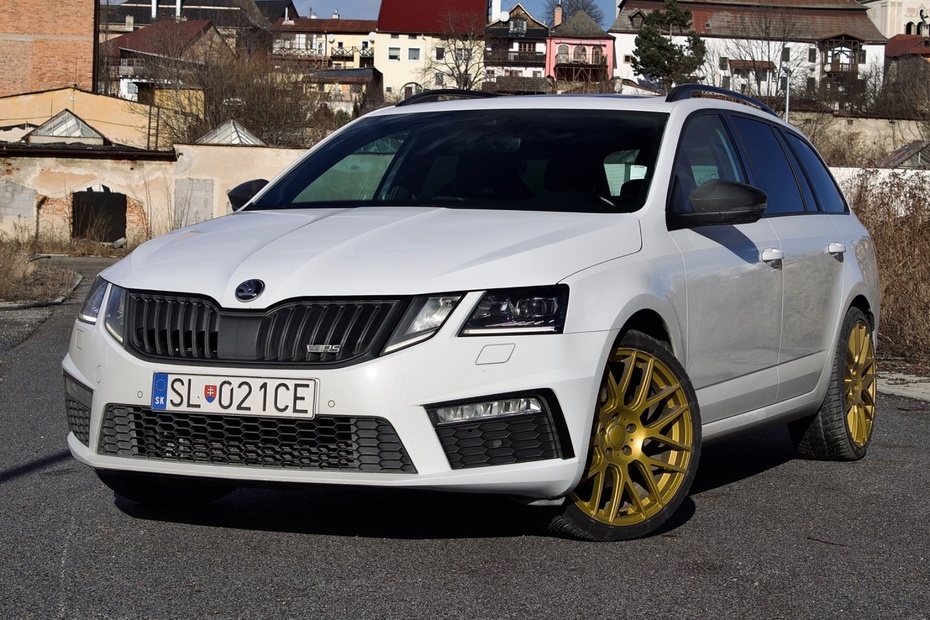 Škoda Octavia RS Combi 2.0 TDI