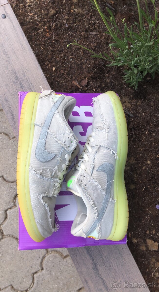 Nike sb dunk mummy