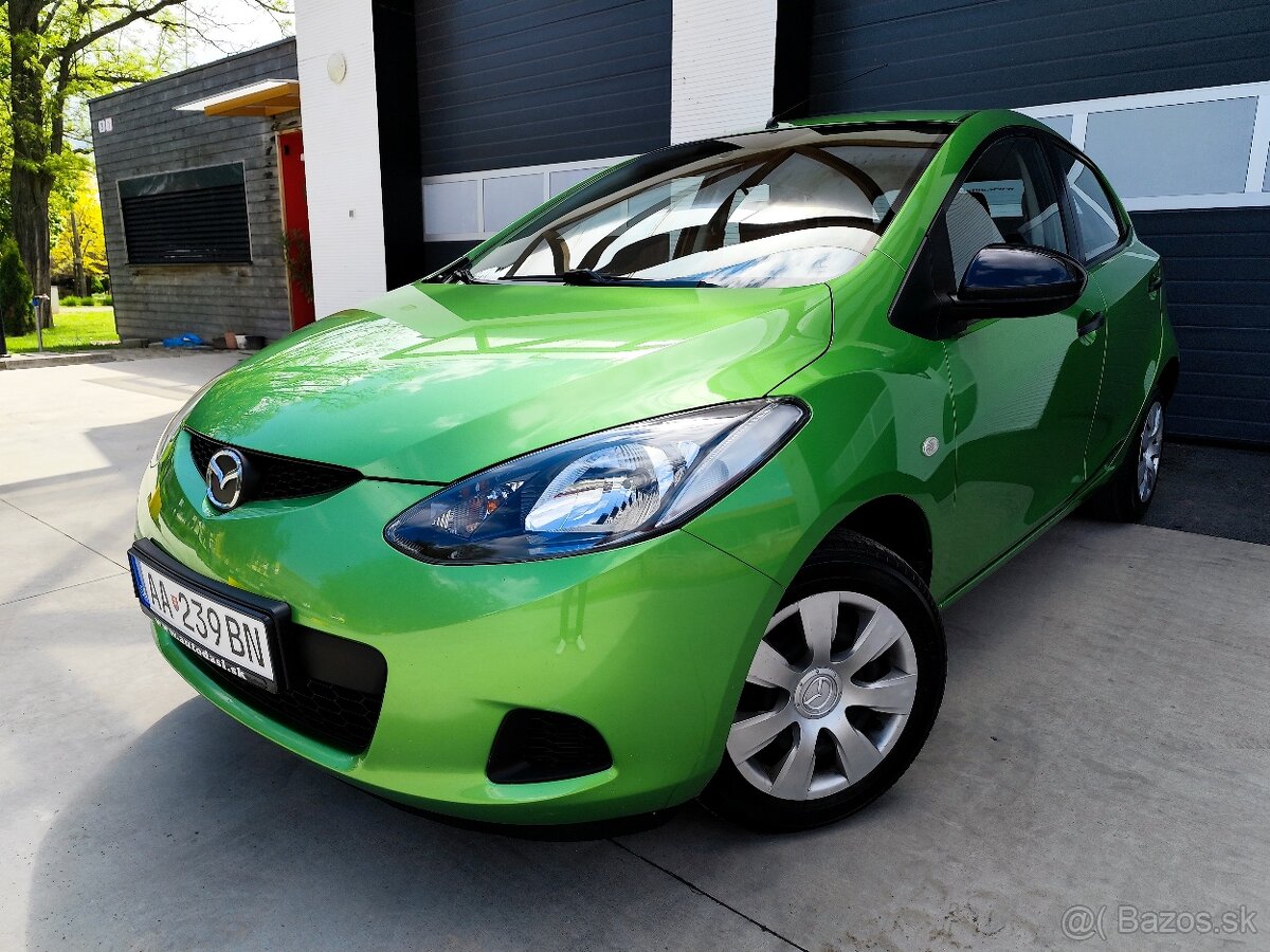 Mazda 2 1.3i CE