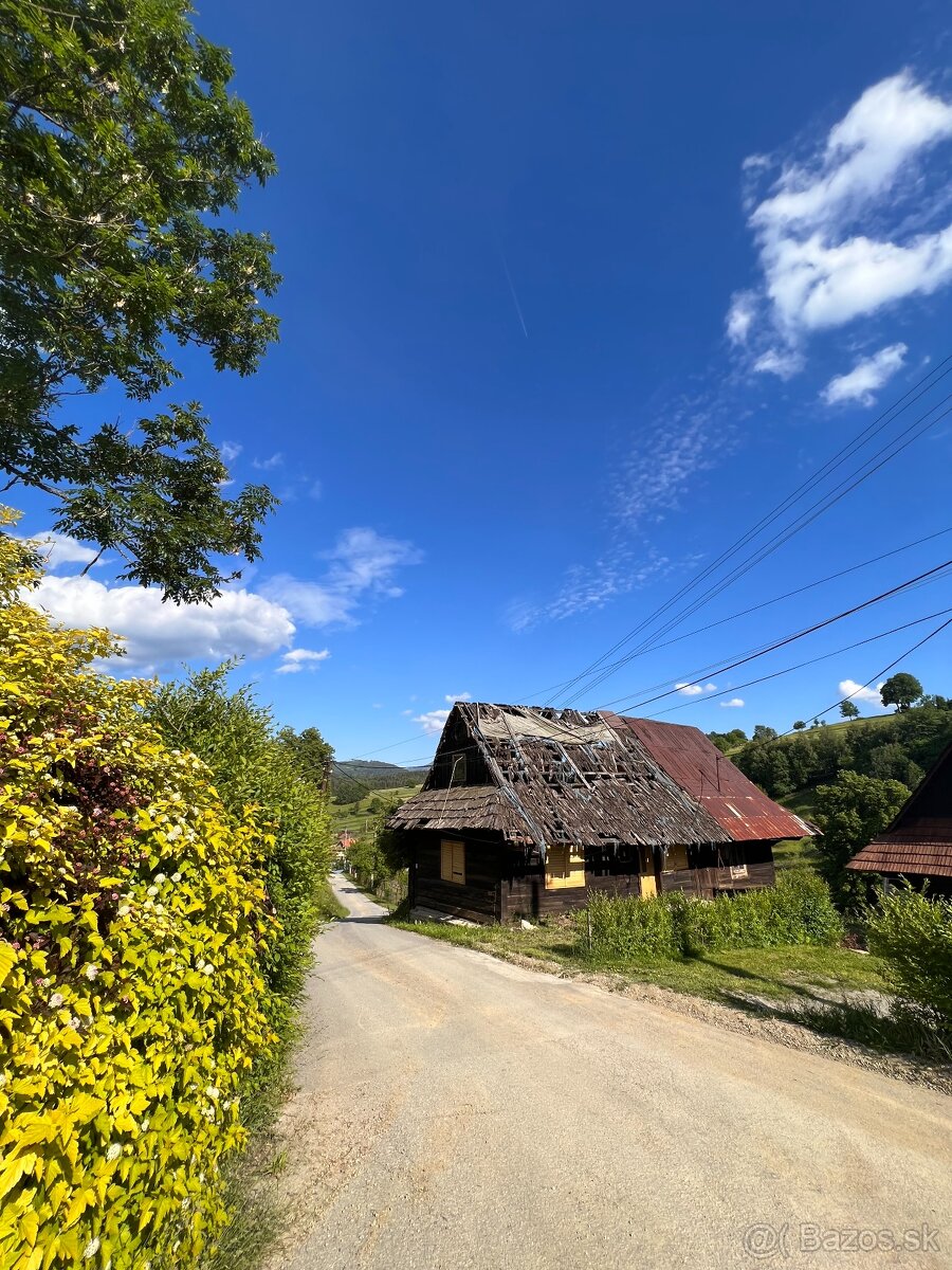 DREVENICA S POZEMKOM V LUTIŠIACH - NA PREDAJ