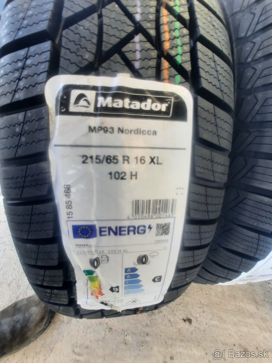 predám pneu Matador MP93 Nordicca 215/65 R16, 2 kusy