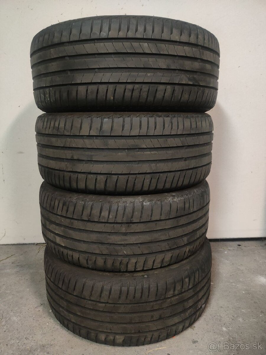 Bridgestone 225/45 R 17