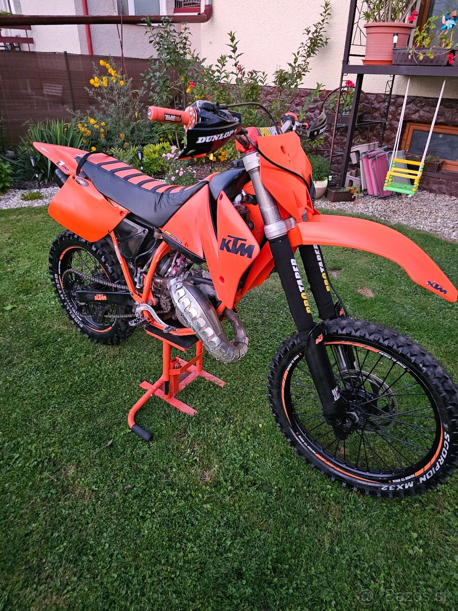 KTM SX 125ccm 2 takt .plne pojazdná.