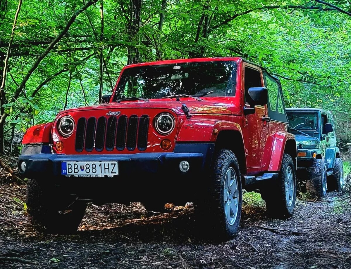 JEEP WRANGLER SAHARA      Hardtop/Softop