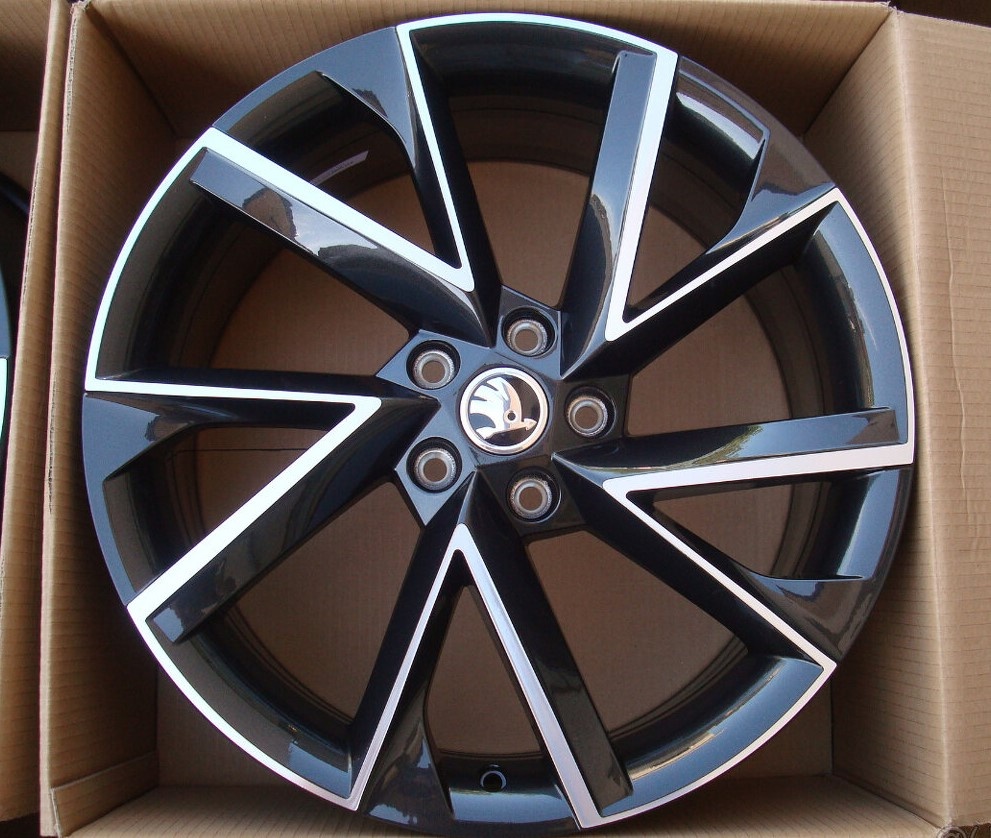 19" alu ŠKODA VEGA originál.