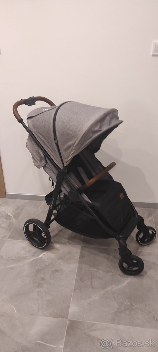 Kočík športový Grande LX Grey Kinderkraft