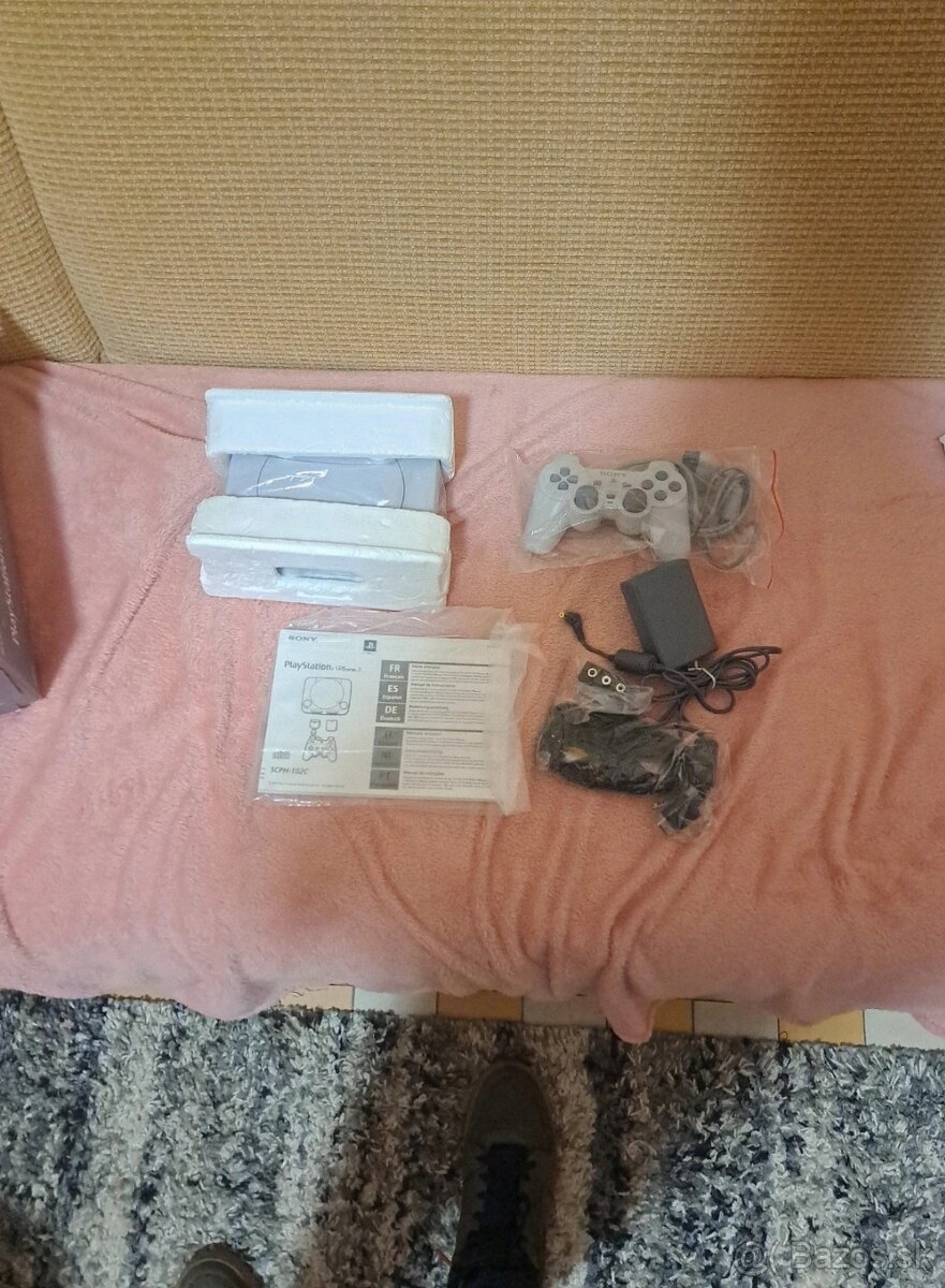 Playstation 1 nikdy nepoužite v originalnom balení