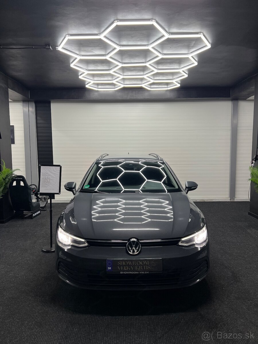 Volkswagen Golf 8 2.0tdi 110kw 2021 Life Led 1.majiteľ