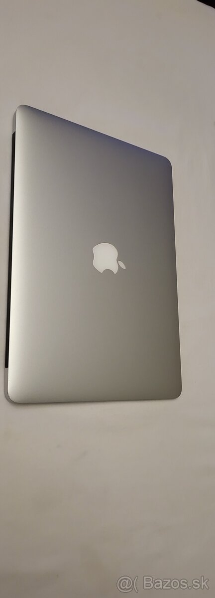 MacBook Air 13 2015 i7 Cena 249€