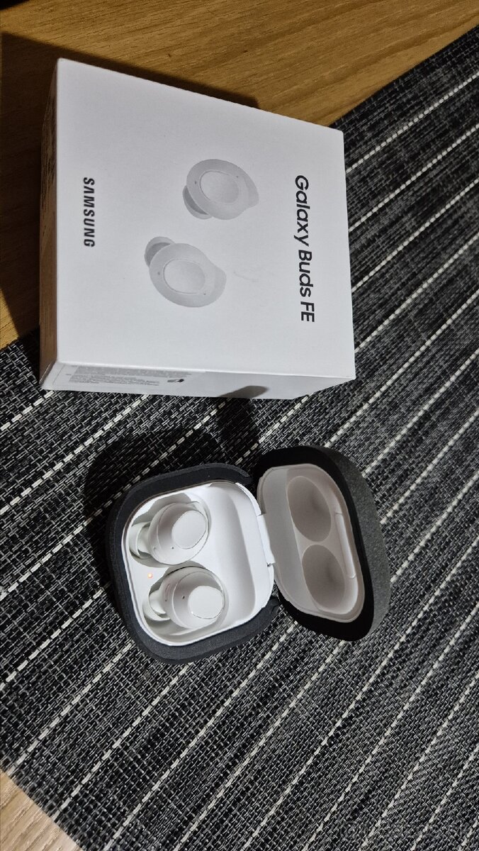 Samsung Galaxy BUDS FE