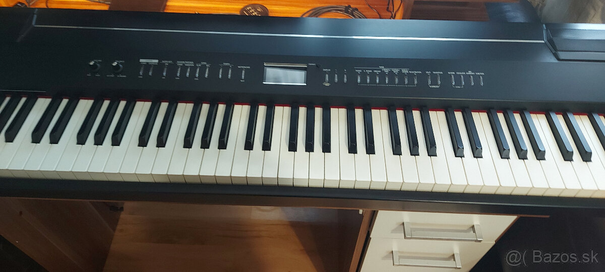 Roland FP7F