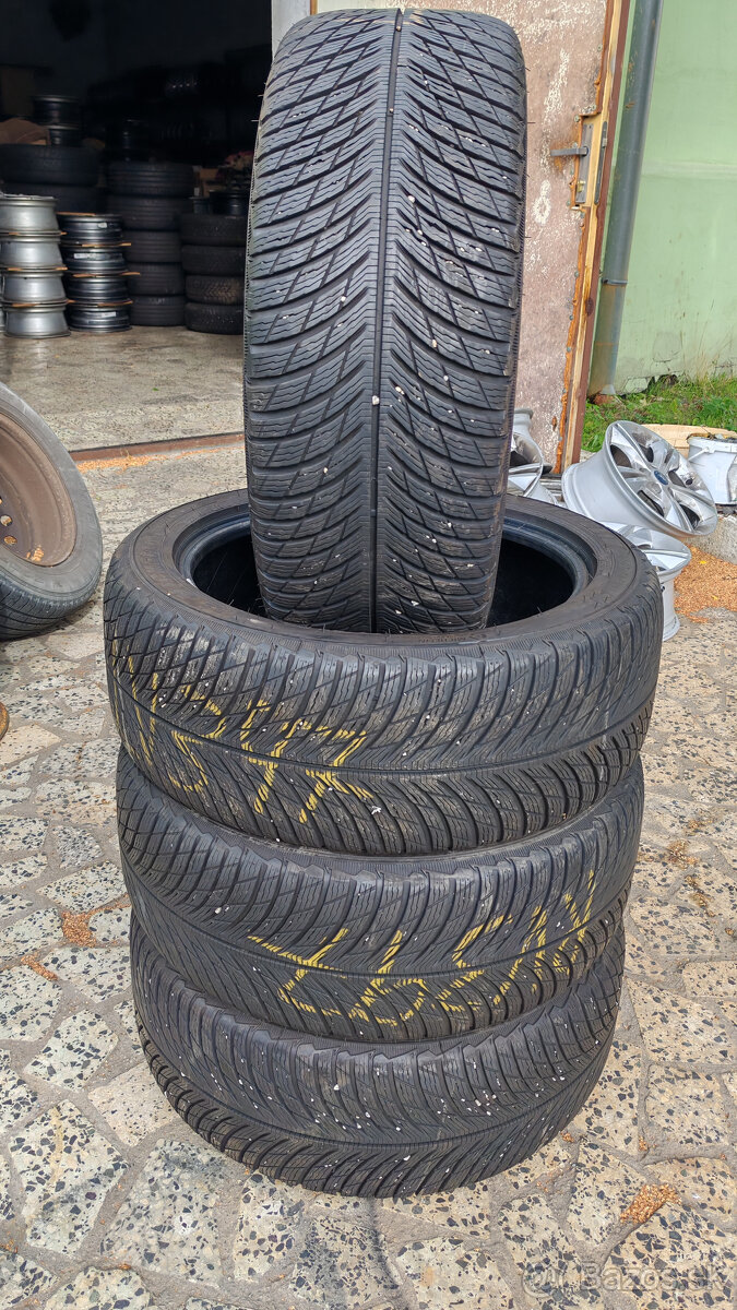 Zimné pneu 225/45 R18 --- MICHELIN