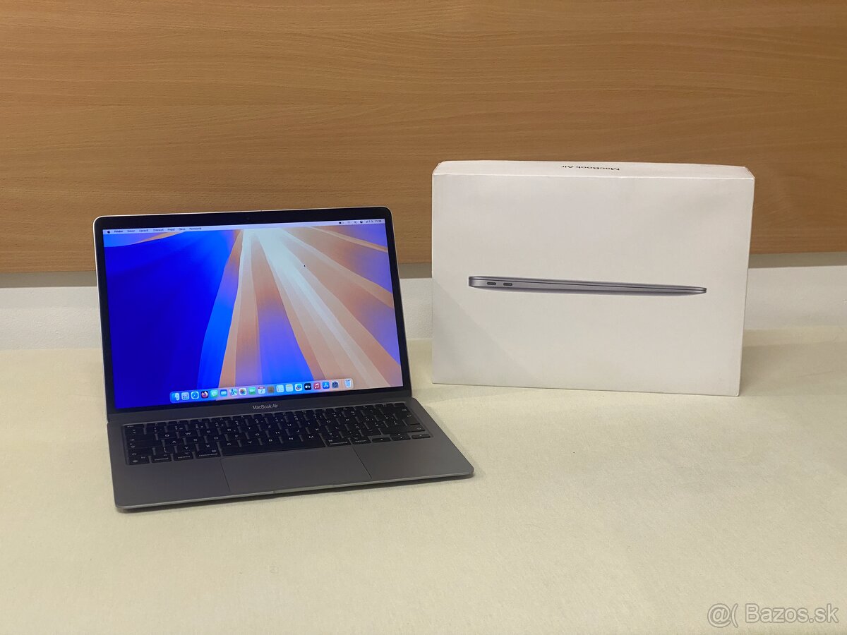 MacBook Air M1 16GB / 256GB