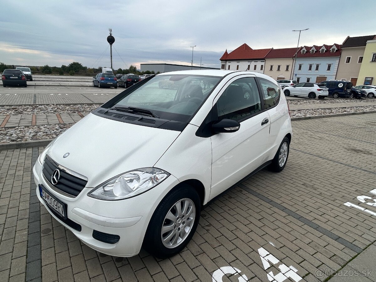 Mercedes-benz a150 1.5i 70kw