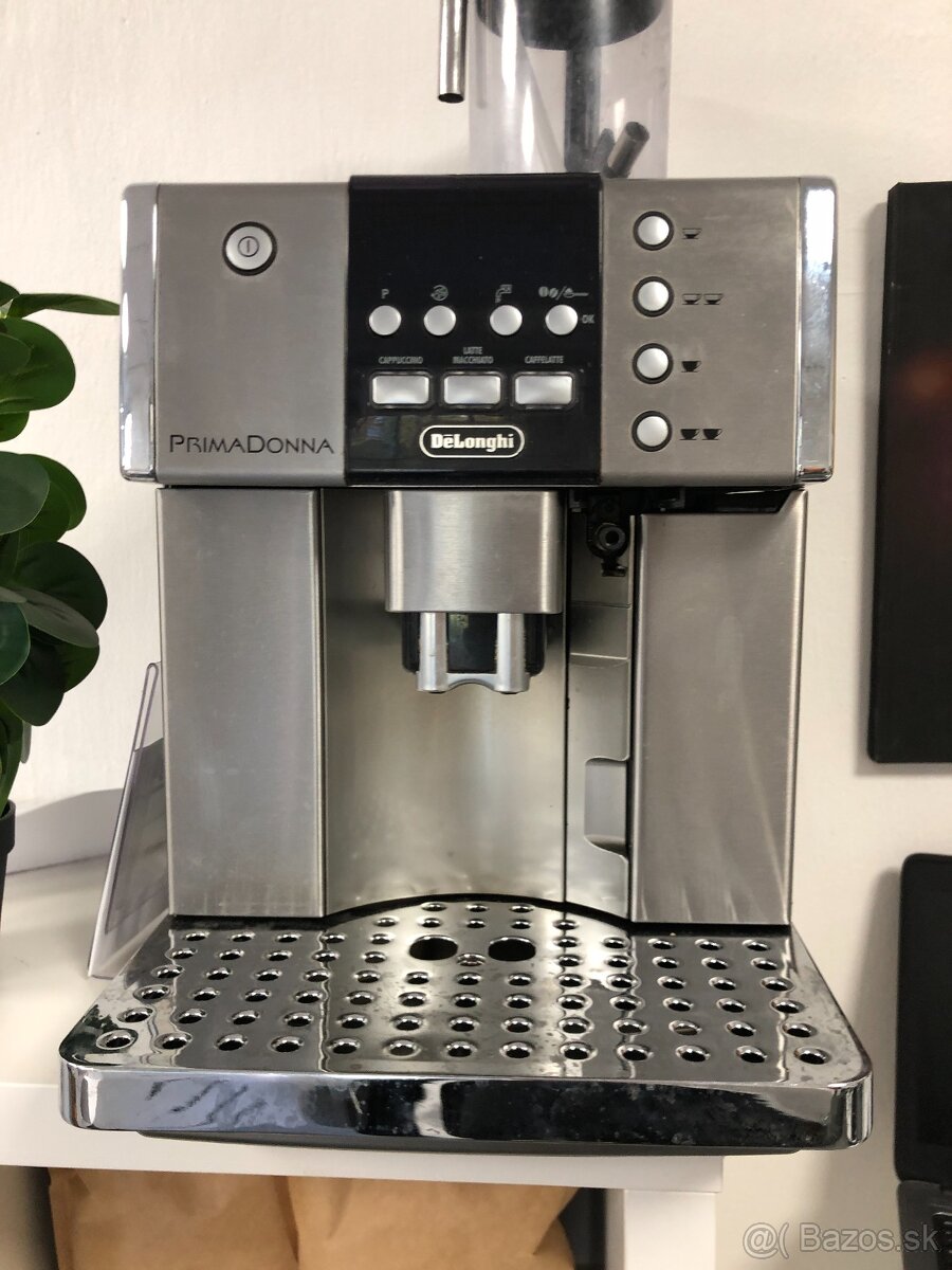 DELONGHI 6000 primadona