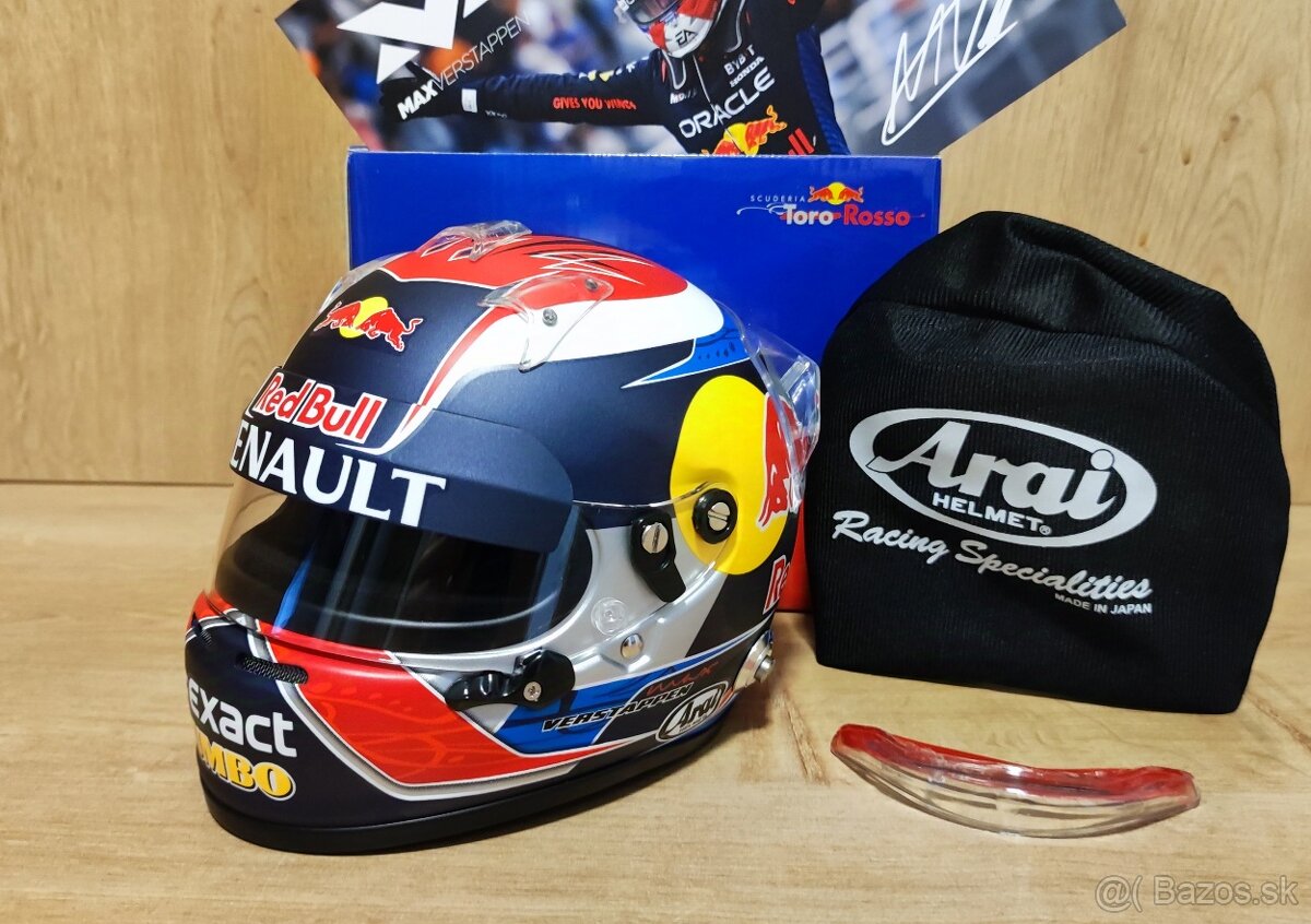 Max Verstappen - helma Toro Rosso + podpis karta